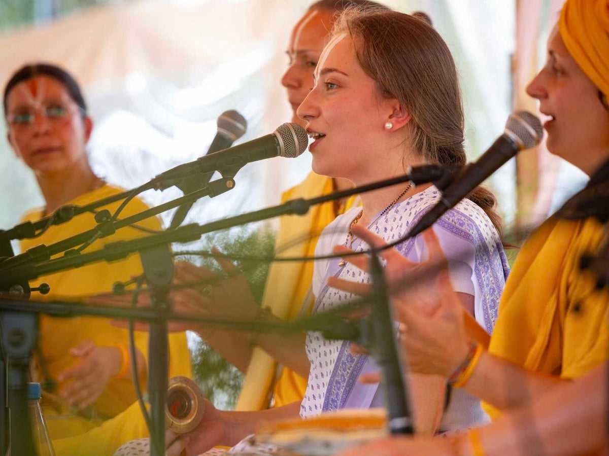 Kirtan - Puerto del Carmen 16 de octubre