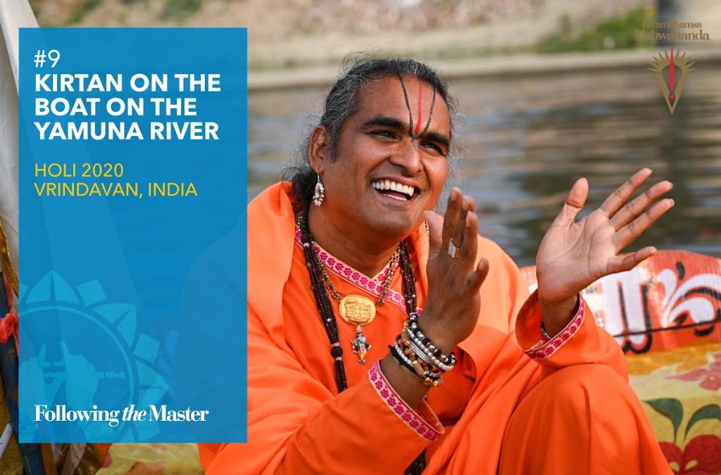 Día #9 |Kirtan en el barco en el río Yamuna Siguiendo al Maestro | Holi Vrindavan India 2020